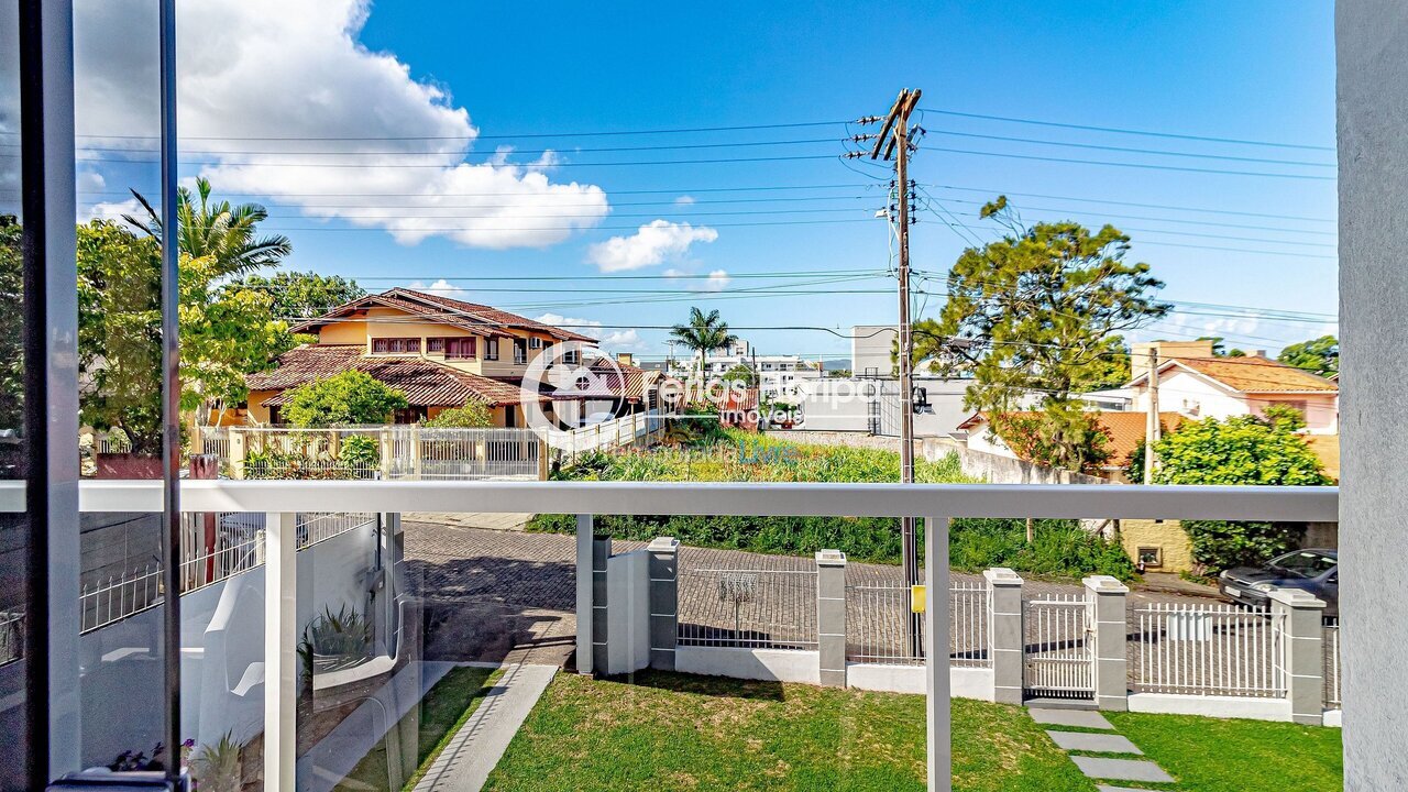 Casa para aluguel de temporada em Florianopolis (Campeche)