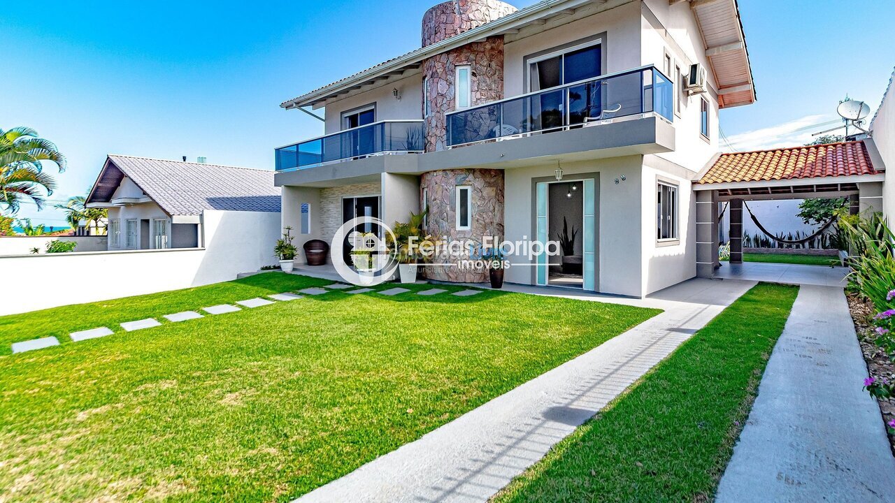 Casa para aluguel de temporada em Florianopolis (Campeche)