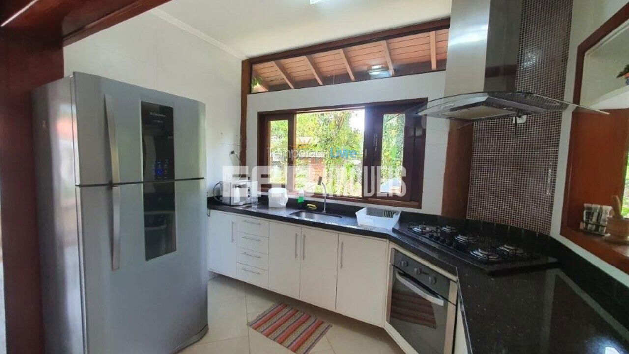 House for vacation rental in Ubatuba (Praia de Itamambuca)