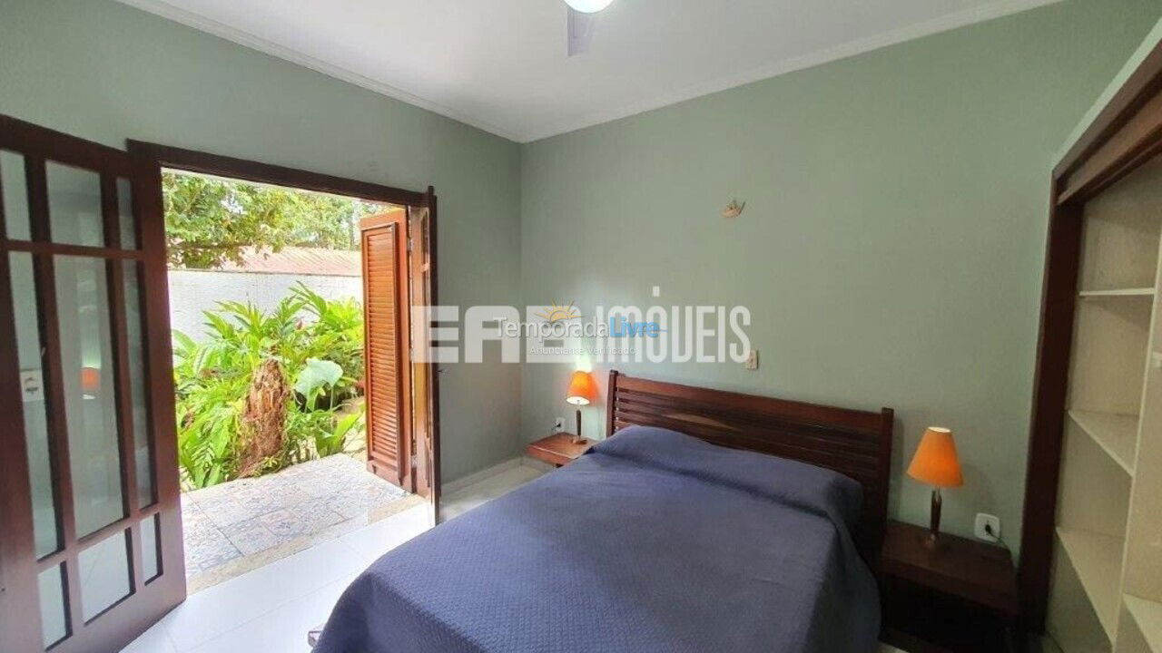 House for vacation rental in Ubatuba (Praia de Itamambuca)