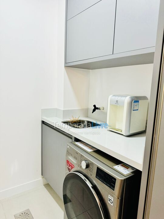 Apartamento para aluguel de temporada em Florianopolis (Praia dos Ingleses)