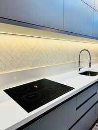 Lindo apartamento com 02 dormitórios Ingleses Norte
