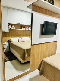 Lindo apartamento com 02 dormitórios Ingleses Norte