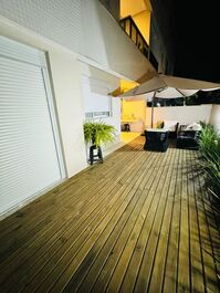 Lindo apartamento com 02 dormitórios Ingleses Norte