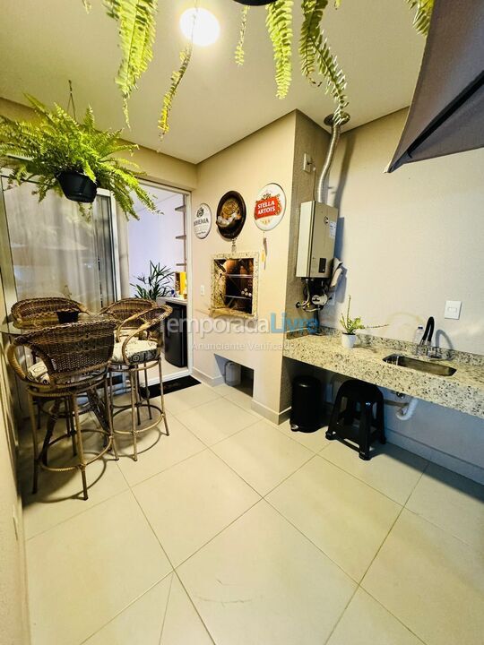 Apartamento para aluguel de temporada em Florianopolis (Praia dos Ingleses)