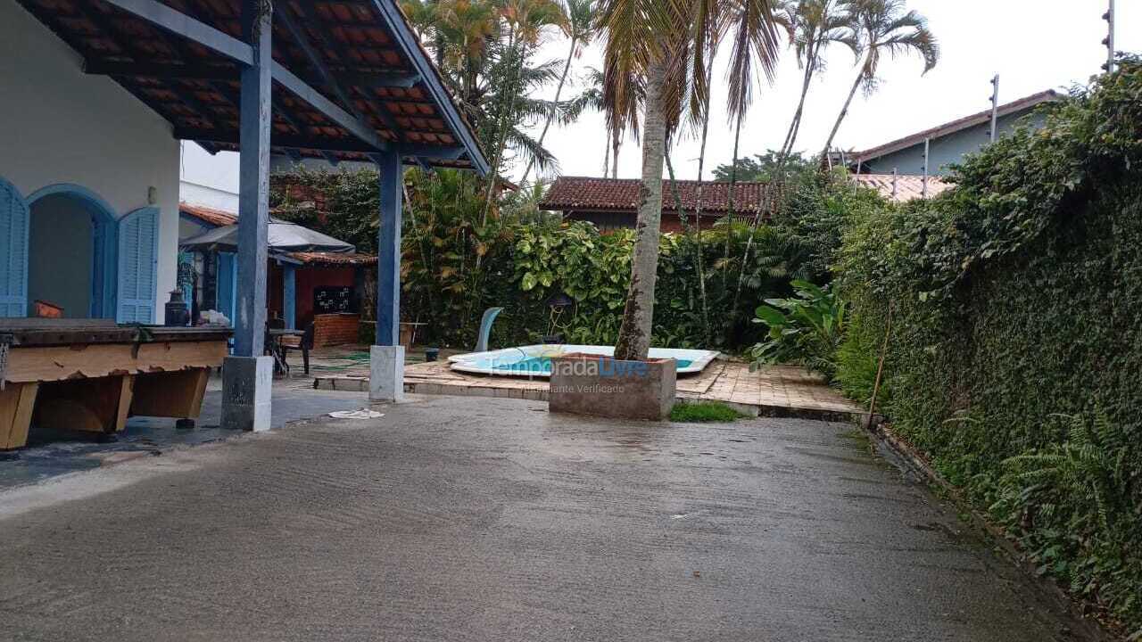 Casa para alquiler de vacaciones em Guarujá (Praia do Pernambuco)