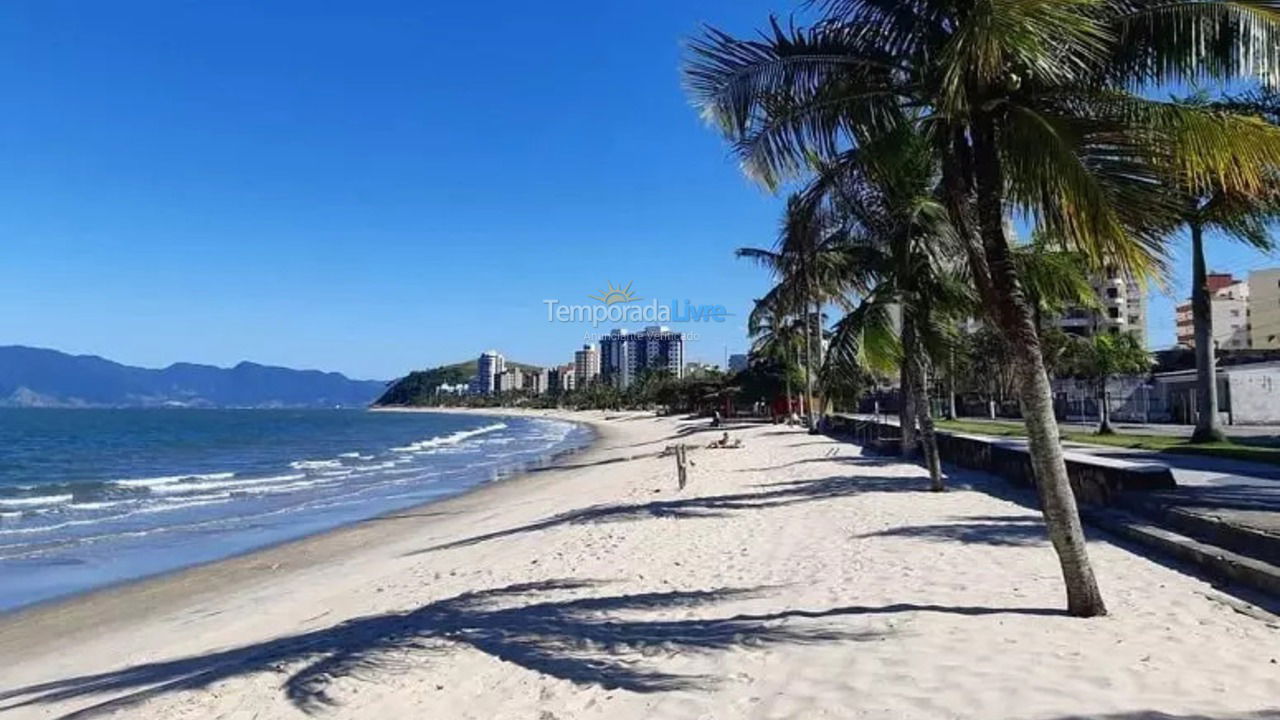 Casa para alquiler de vacaciones em Caraguatatuba (Martim de Sá)