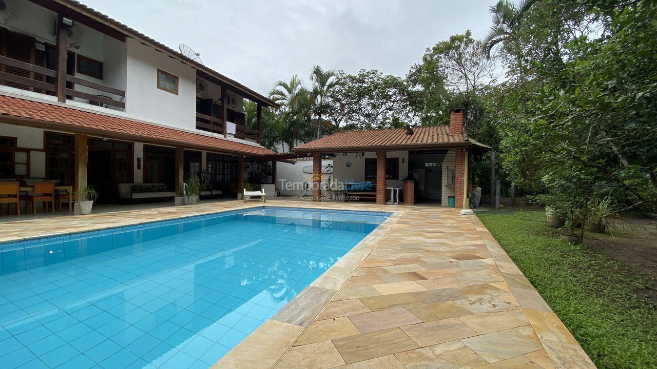 Casa para aluguel de temporada em Bertioga (Riviera de São Lourenço)