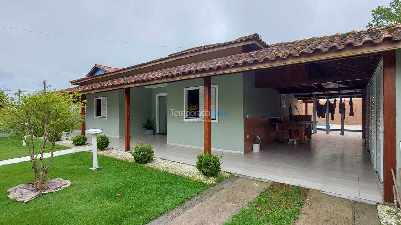 Casa para aluguel de temporada em Florianópolis (Cachoeira do Bom Jesus)