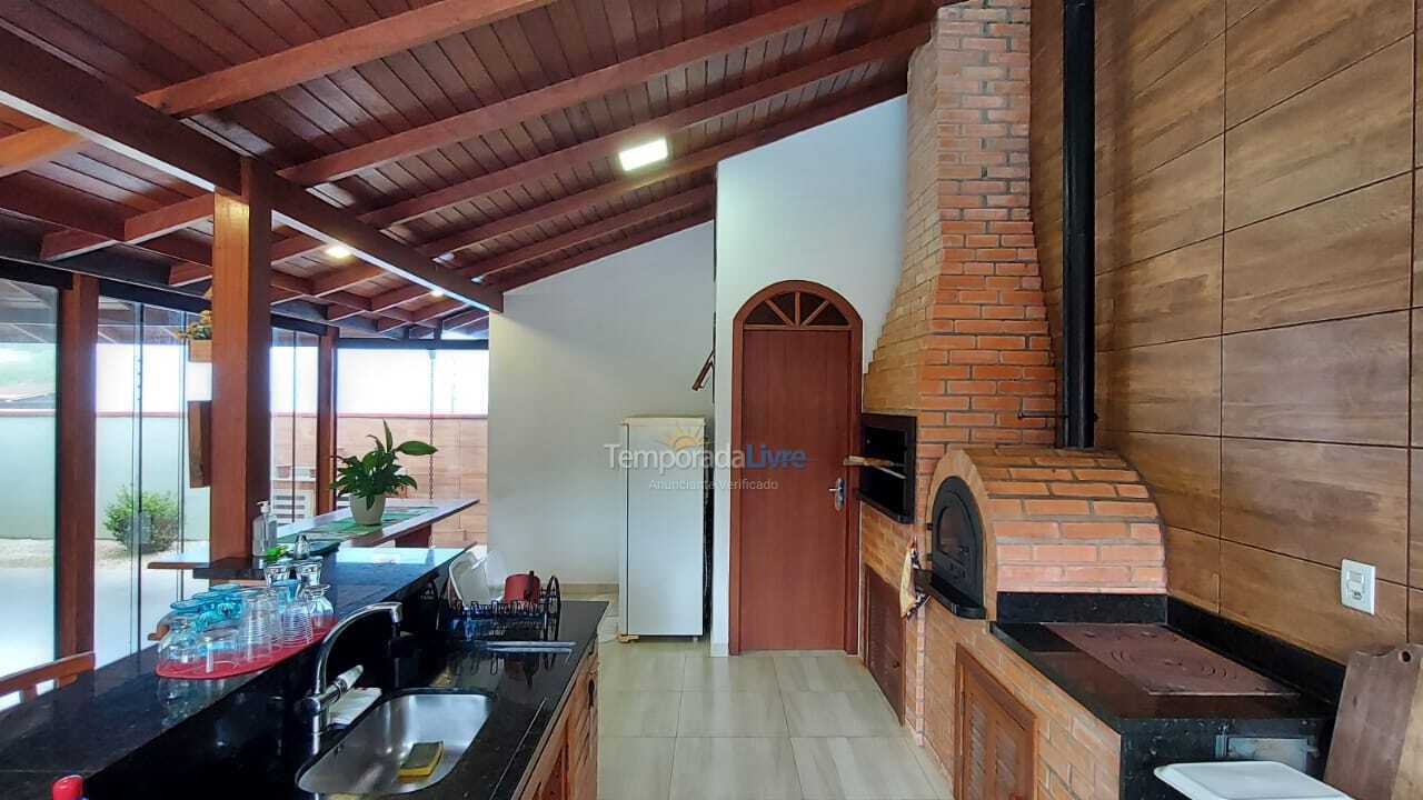 Casa para aluguel de temporada em Florianópolis (Cachoeira do Bom Jesus)