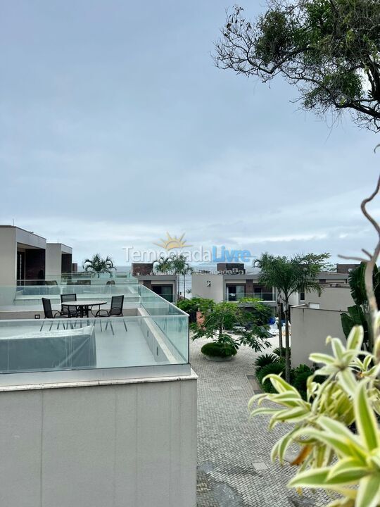 Casa para alquiler de vacaciones em São Sebastião (Praia do Engenho)