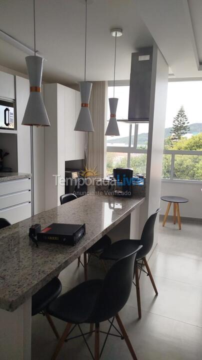 Apartamento para aluguel de temporada em Florianopolis (Praia dos Ingleses)