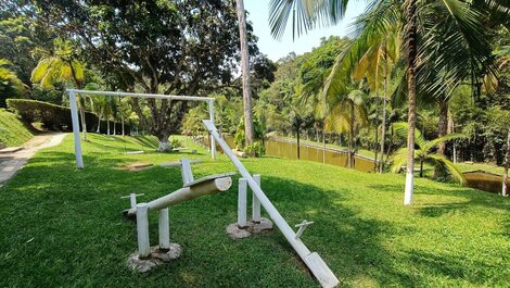 Chácara com piscina e lagos para pesca LT0001