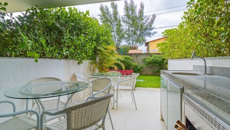 Laguna Beach #108 - Flat com jardim por Carpediem