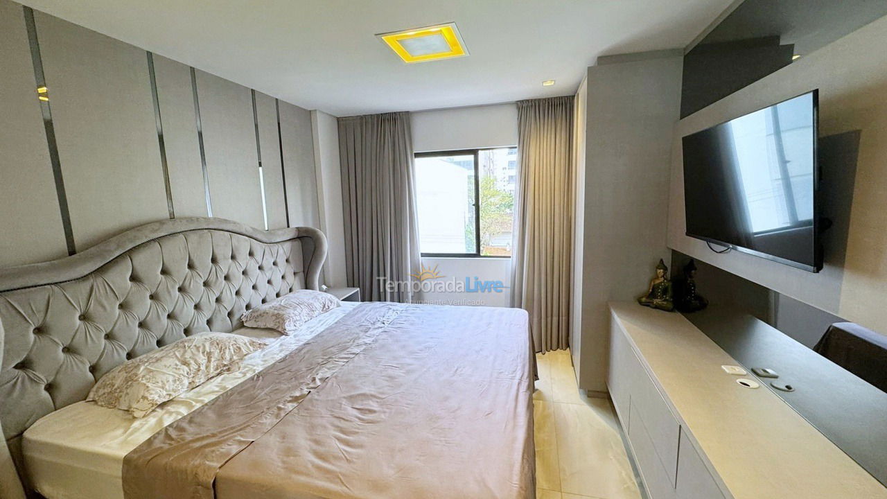 Apartamento para alquiler de vacaciones em Balneário Camboriú (Praia Central)