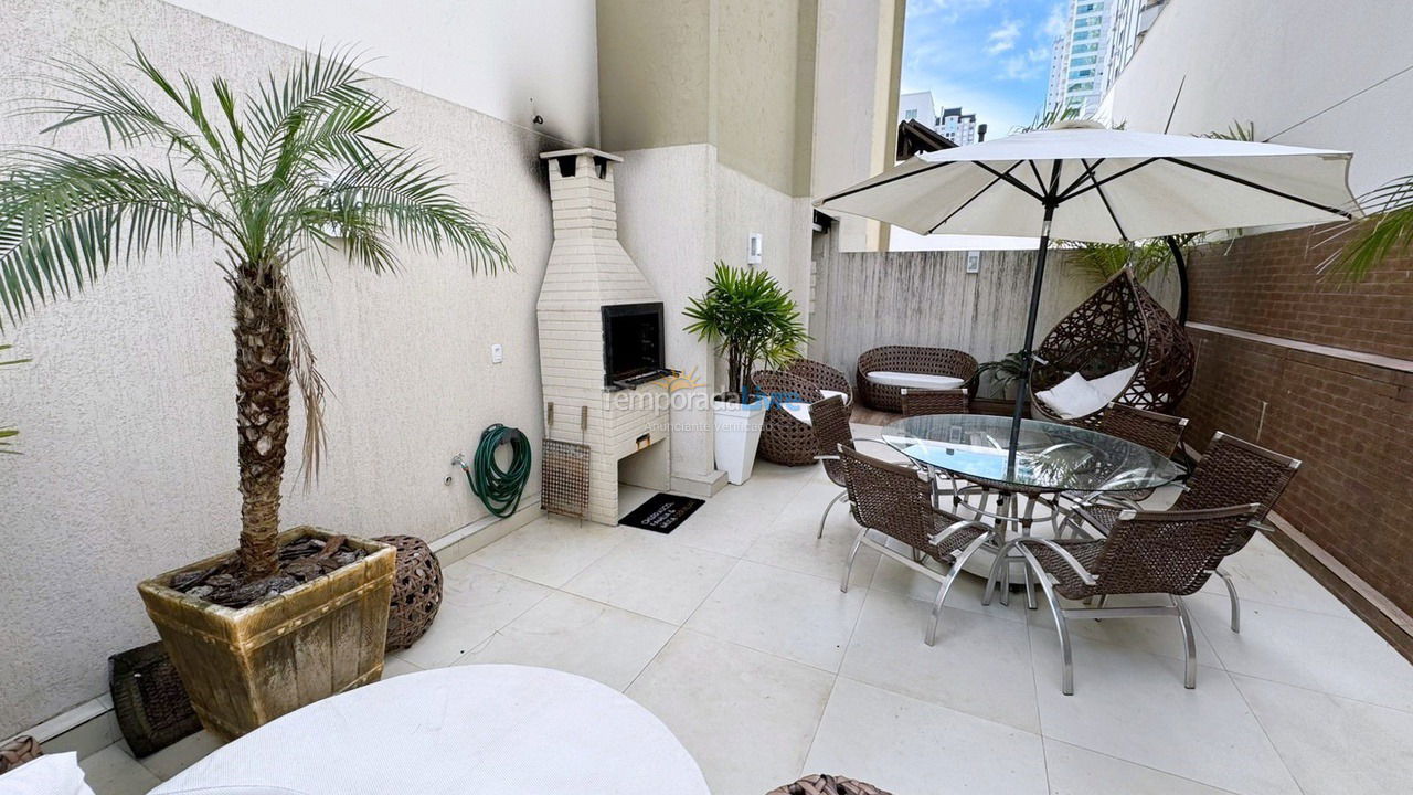 Apartamento para alquiler de vacaciones em Balneário Camboriú (Praia Central)