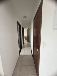 APARTAMENTO PARA 6 PERSONAS CERCA DE PLAYA MARACANÁ - PRAIA GRANDE