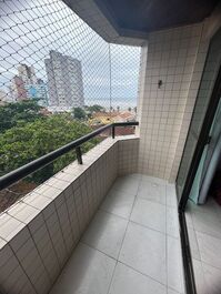 APARTAMENTO PARA 6 PERSONAS CERCA DE PLAYA MARACANÁ - PRAIA GRANDE