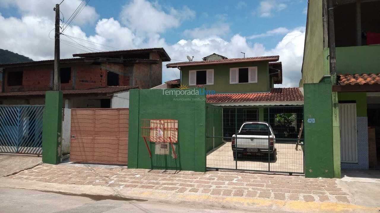 Casa para alquiler de vacaciones em Ubatuba (Estufa 2)