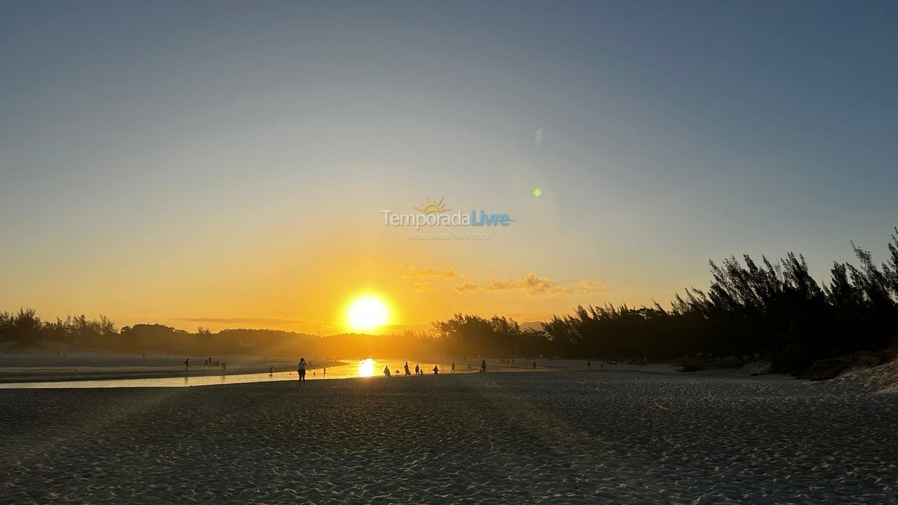 Casa para aluguel de temporada em Garopaba (Praia da Ferrugem)