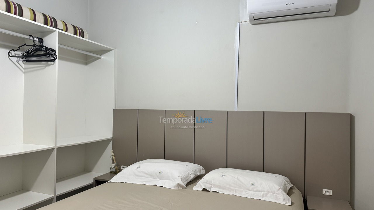 Apartamento para alquiler de vacaciones em Itapema (Meia Praia)