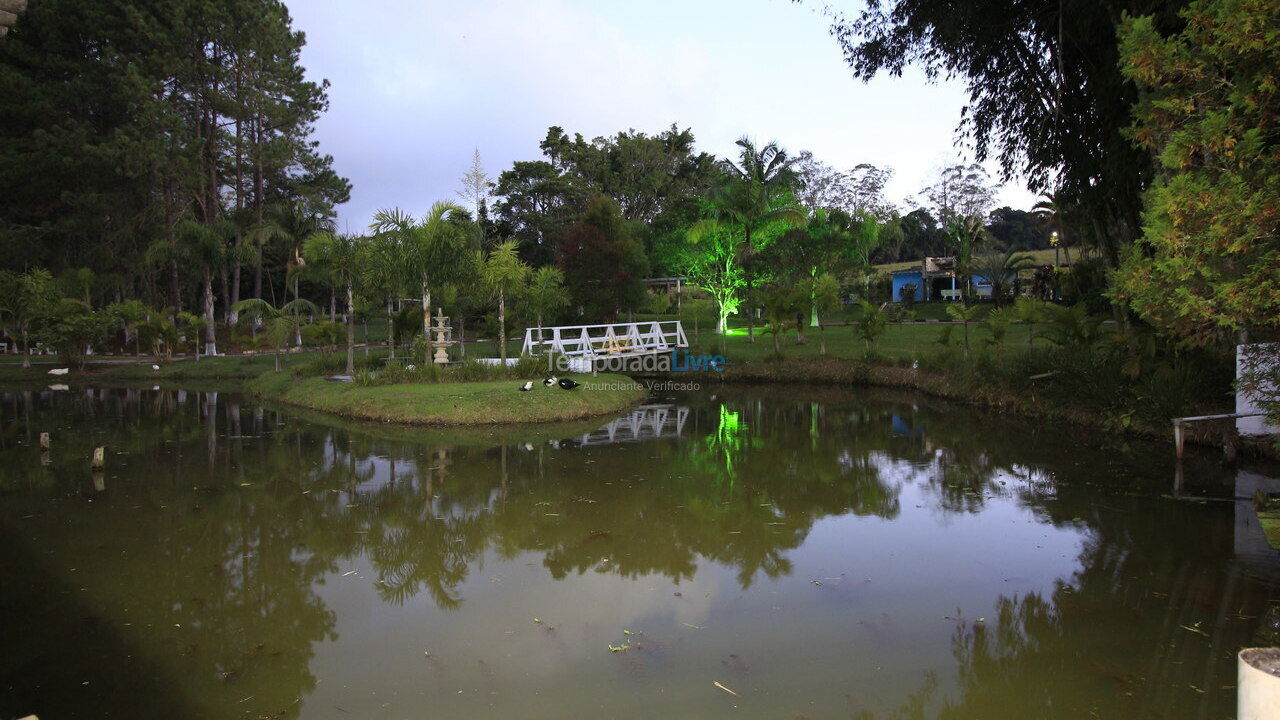 Granja para alquiler de vacaciones em Mogi das Cruzes (Biritiba Ussu)