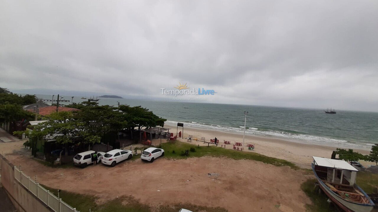 Apartamento para aluguel de temporada em Florianópolis (Cachoeira do Bom Jesus)