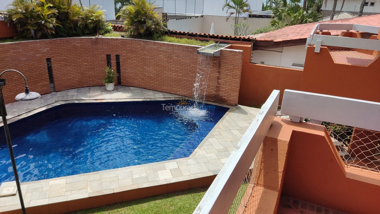 Casa para aluguel de temporada em Guarujá (Praia do Pernambuco)