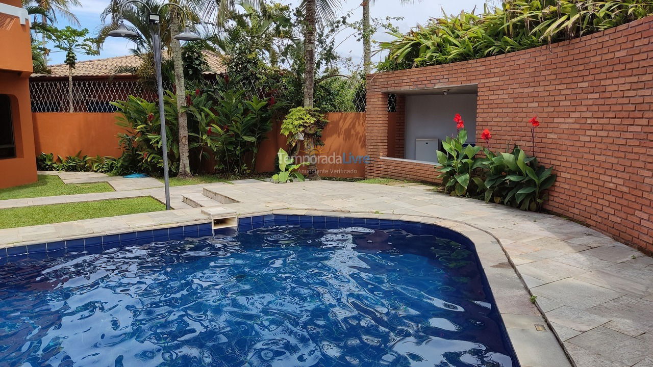 Casa para aluguel de temporada em Guarujá (Praia do Pernambuco)