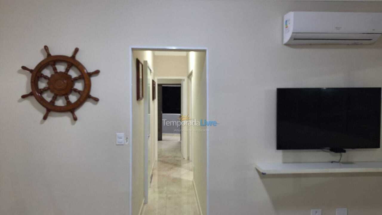 Apartamento para aluguel de temporada em Guarujá (Enseada)