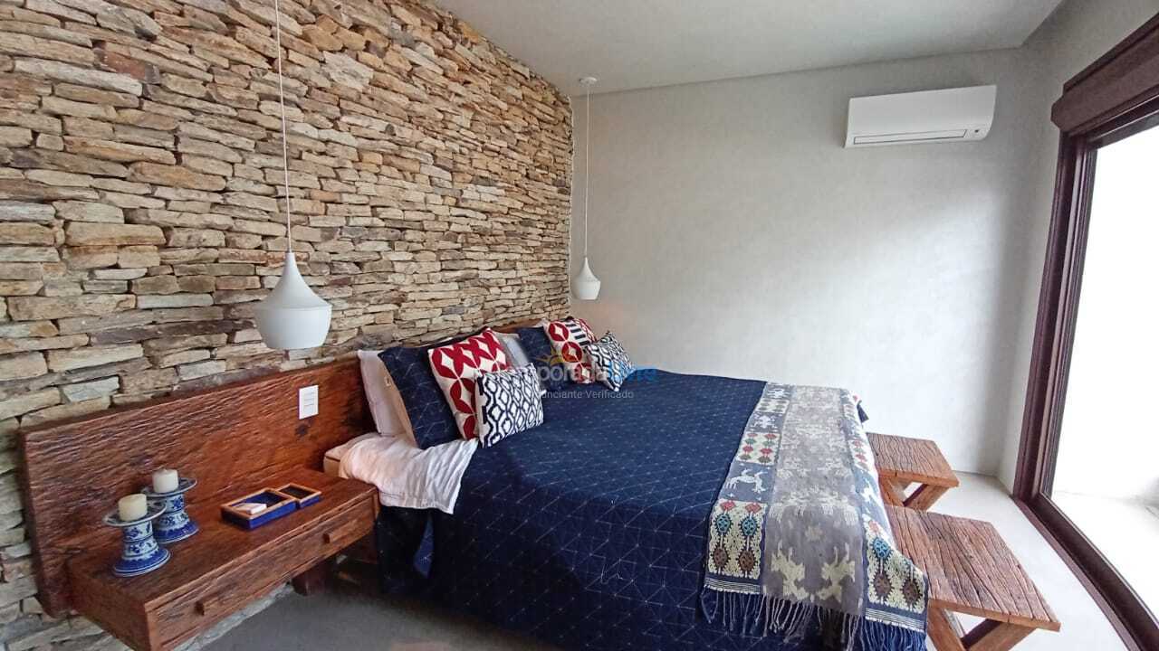 Casa para alquiler de vacaciones em São Sebastião (Camburi)