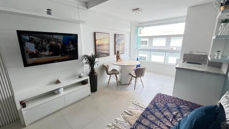 New Apartment 80 meters from the Sea Complete Leisure Condominium