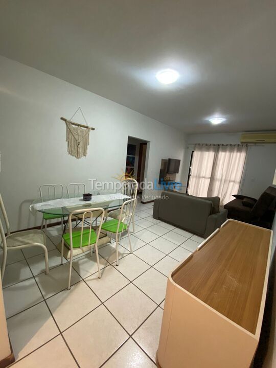 Apartamento para alquiler de vacaciones em Itapema (Meia Praia)