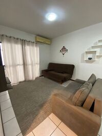 APARTAMENTO DE 2 DORMITORIOS A 50 METROS DEL MAR 2 AIRE ACONDICIONADO.