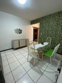 APARTAMENTO DE 2 DORMITORIOS A 50 METROS DEL MAR 2 AIRE ACONDICIONADO.