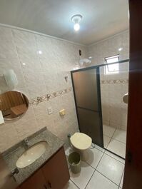 APARTAMENTO DE 2 DORMITORIOS A 50 METROS DEL MAR 2 AIRE ACONDICIONADO.