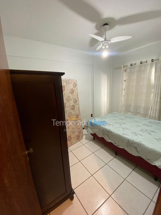 Apartamento para alquiler de vacaciones em Itapema (Meia Praia)