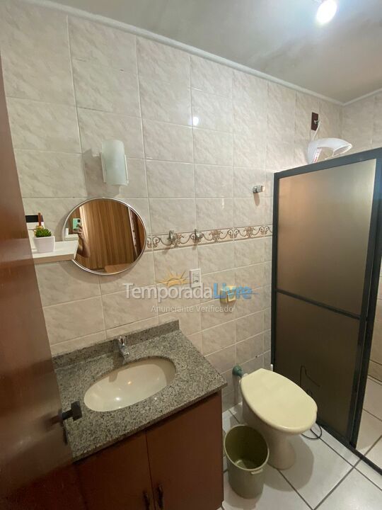 Apartamento para alquiler de vacaciones em Itapema (Meia Praia)