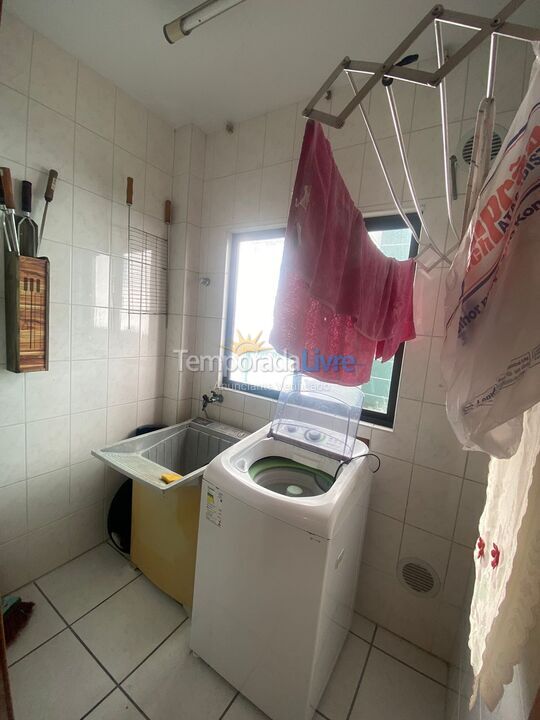 Apartamento para alquiler de vacaciones em Itapema (Meia Praia)