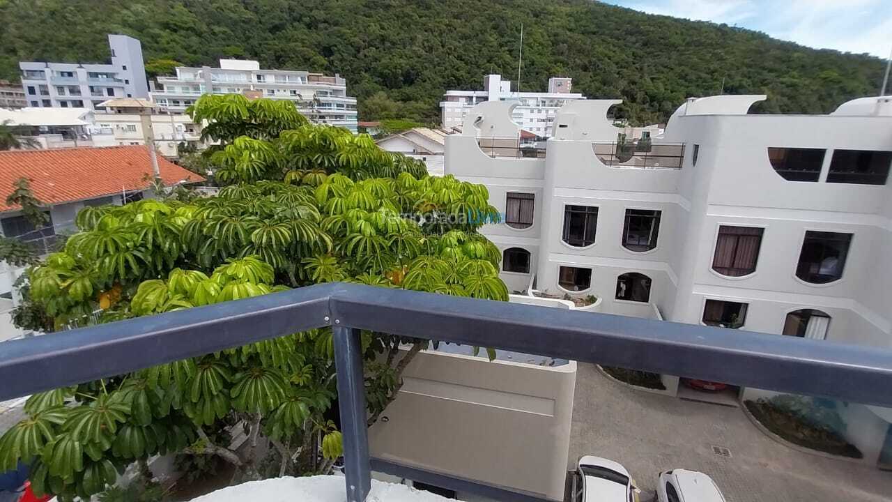 Apartment for vacation rental in Bombinhas (Praia de Bombas)