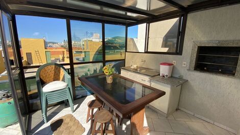 SEAFRONT TRIPLEX WITH POOL - 4 BEDROOMS