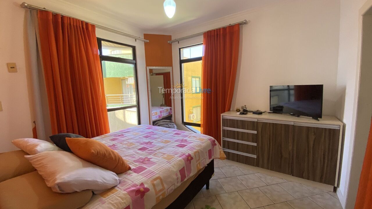 Apartment for vacation rental in Bombinhas (Praia de Bombas)