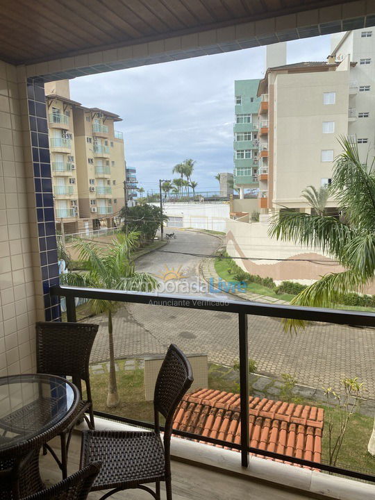 Apartamento para aluguel de temporada em Ubatuba (Praia Grande)