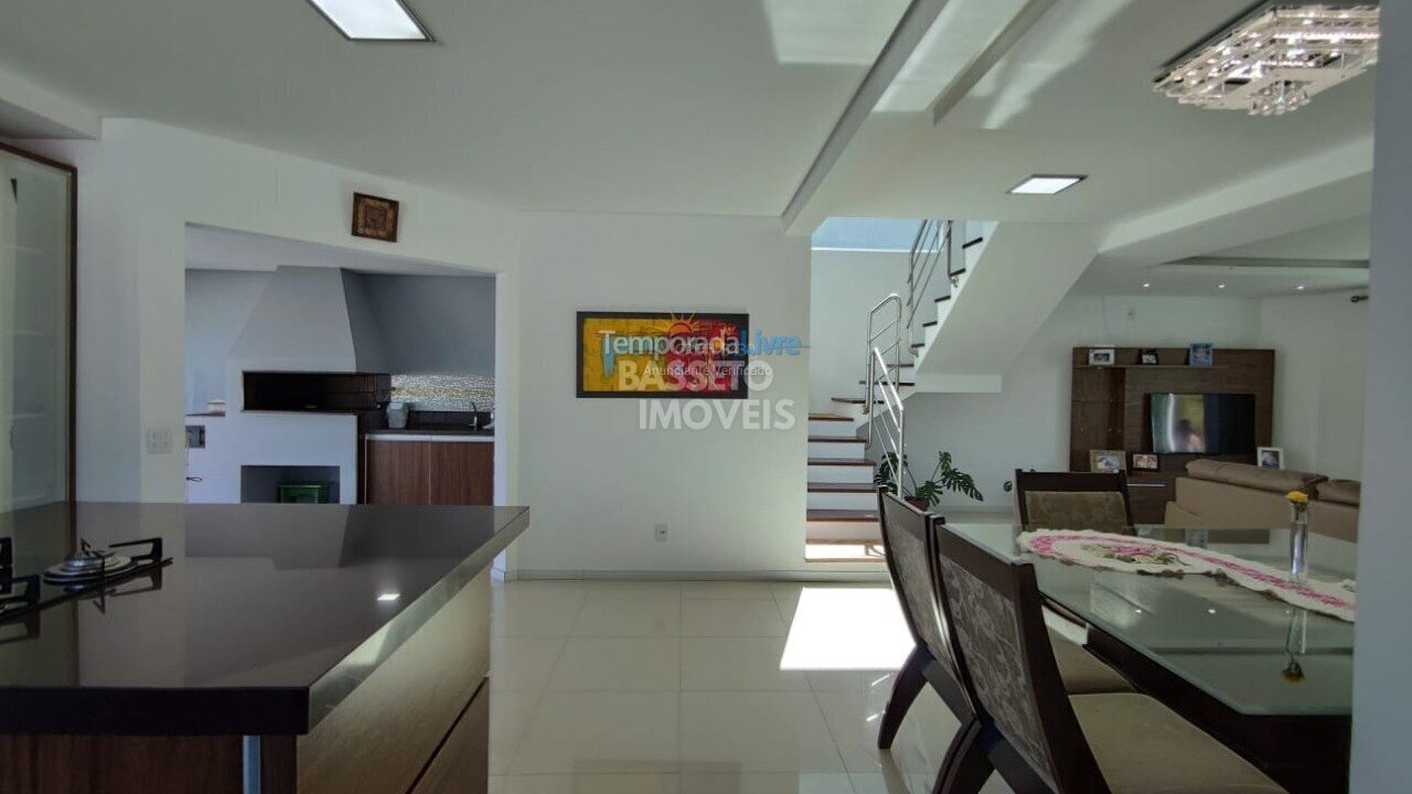 House for vacation rental in Florianopolis (Campeche)