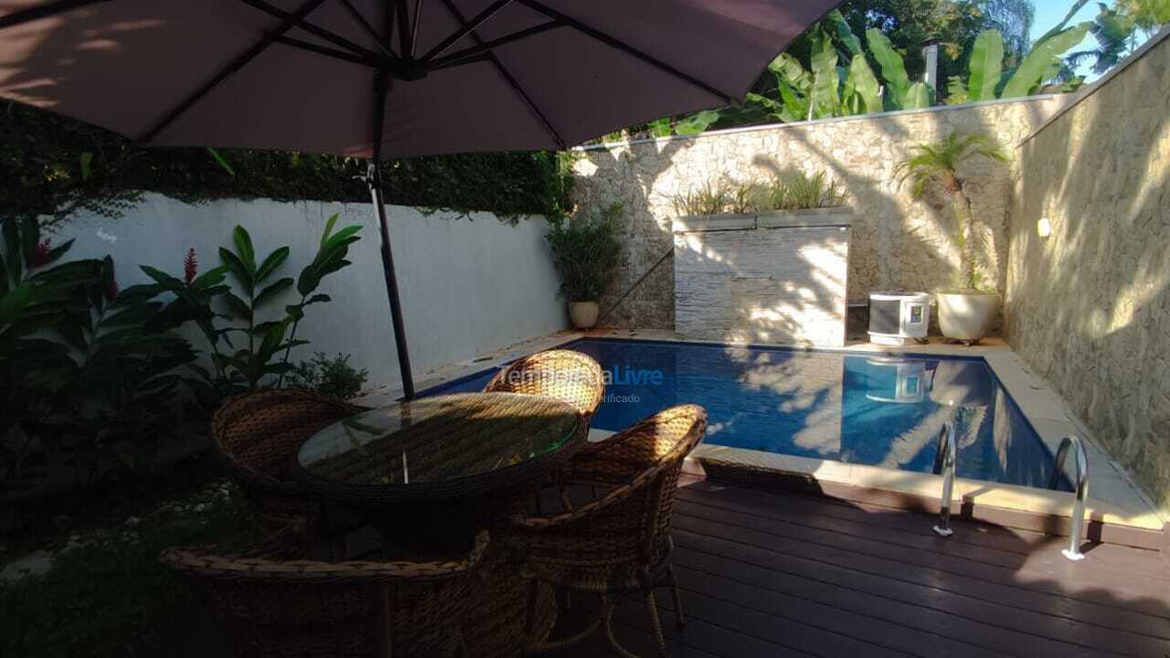 Casa para alquiler de vacaciones em São Sebastião (Juquehy)