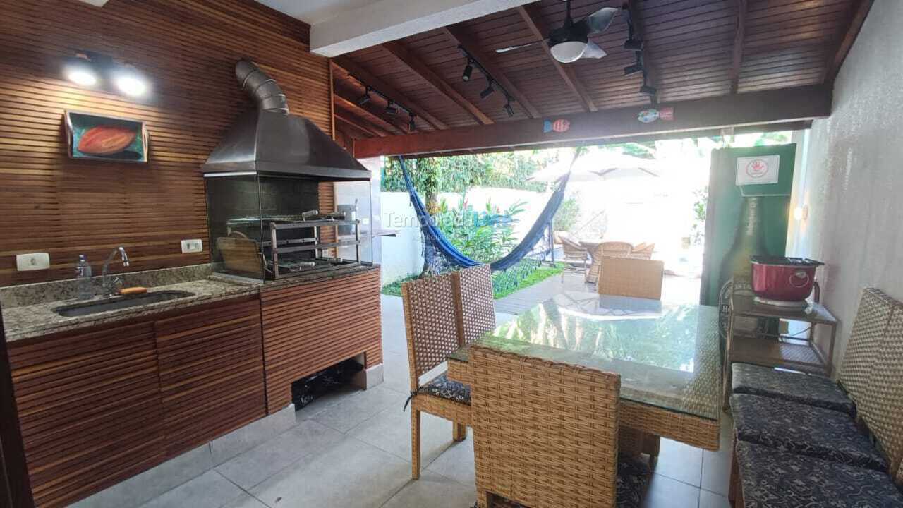 Casa para alquiler de vacaciones em São Sebastião (Juquehy)