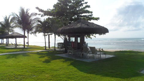 GUARAJUBA (Paraíso dos Corais) - in front of the beach "Pé na Areia''