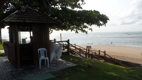 GUARAJUBA (Paraíso dos Corais) - in front of the beach "Pé na Areia''