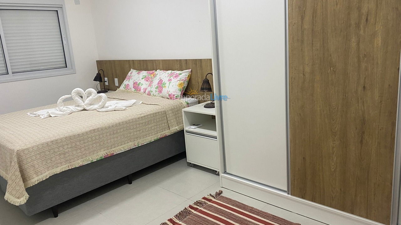 Apartamento para aluguel de temporada em Florianopolis (Praia dos Ingleses)