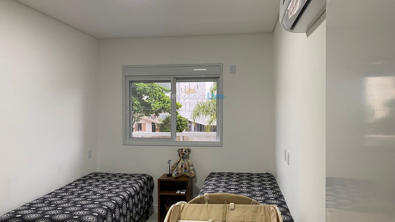 Apartamento para aluguel de temporada em Florianopolis (Praia dos Ingleses)